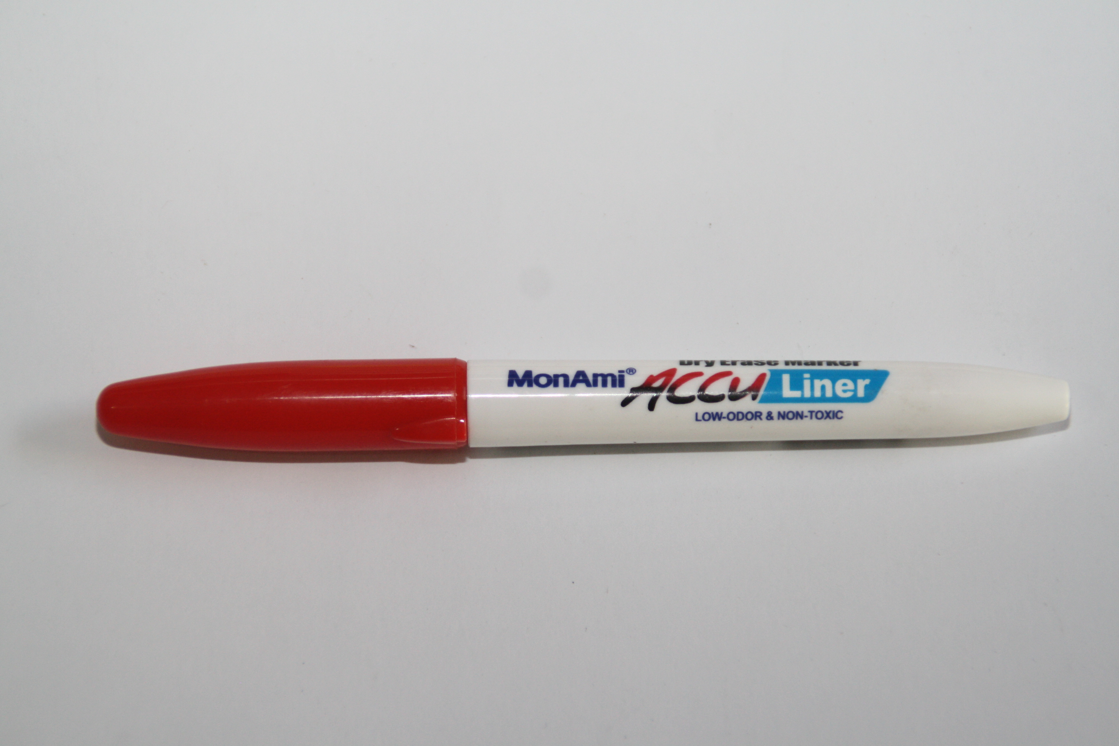 MARQUEUR TABLEAU ACCU  MON AMI ROUGE